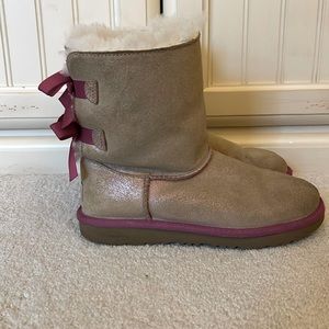 Girls size 4 Bailey Ugg boots